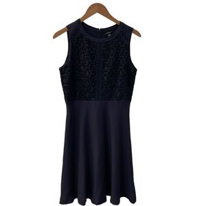 Ann Taylor Navy Eyelet Top Aline Fit Flare Sleeveless Dress Size 6